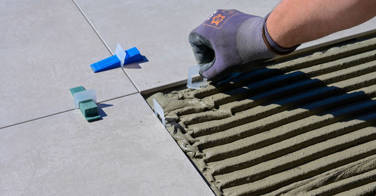 Ceramic floor tiles and grout lines