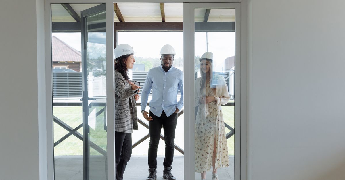 A contractor presenting a proposal
