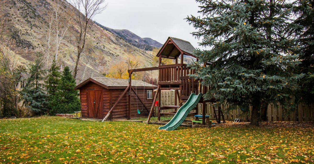 A landscaped mountain yard